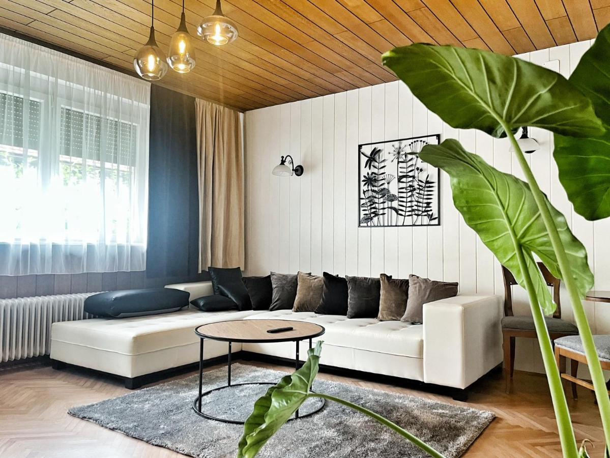 Papas Apartment Lesce  Ngoại thất bức ảnh