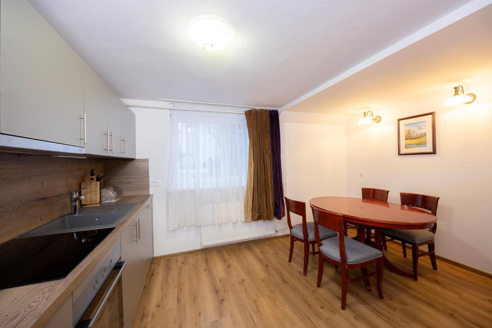 Papas Apartment Lesce  Ngoại thất bức ảnh