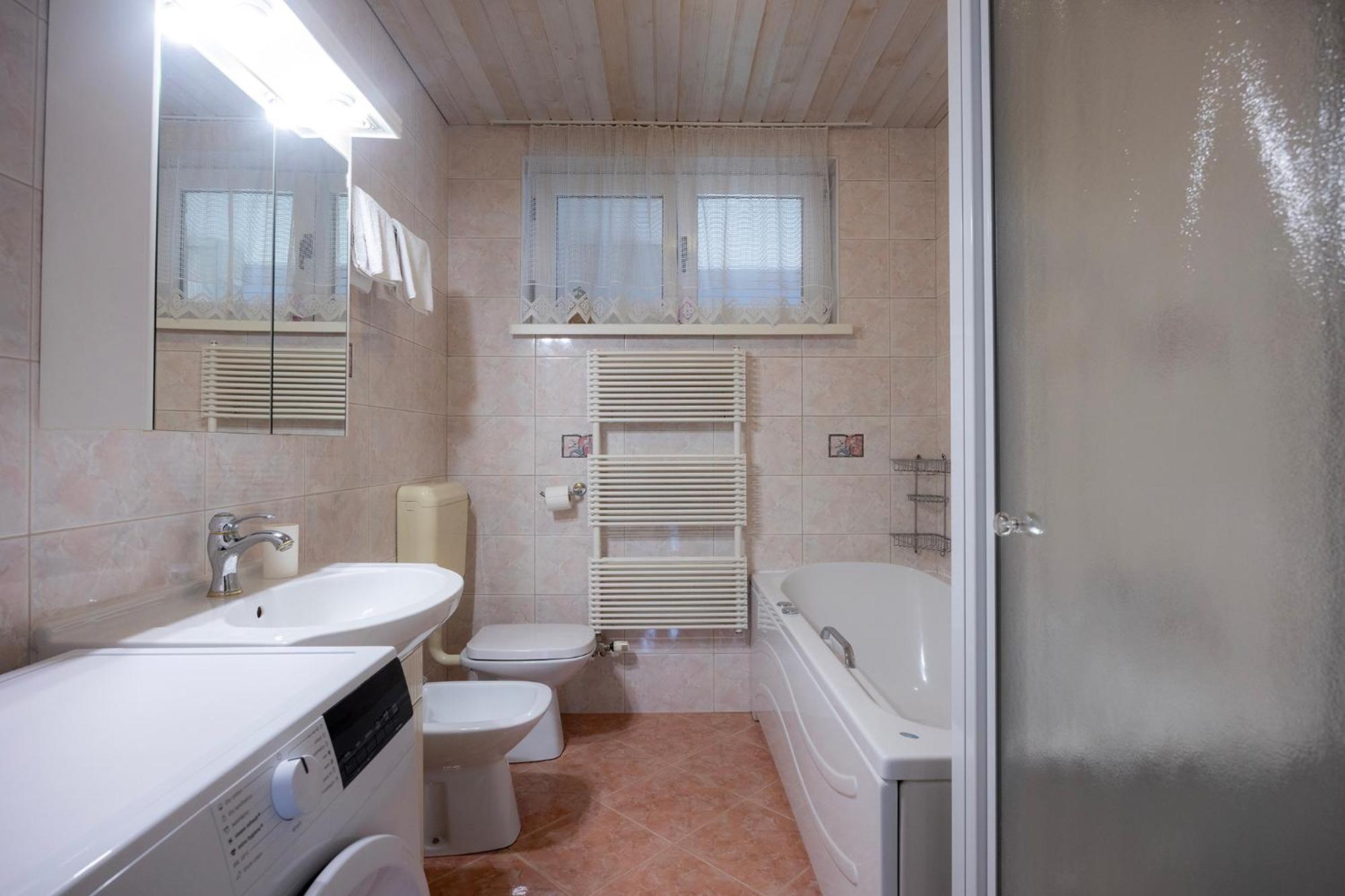 Papas Apartment Lesce  Ngoại thất bức ảnh