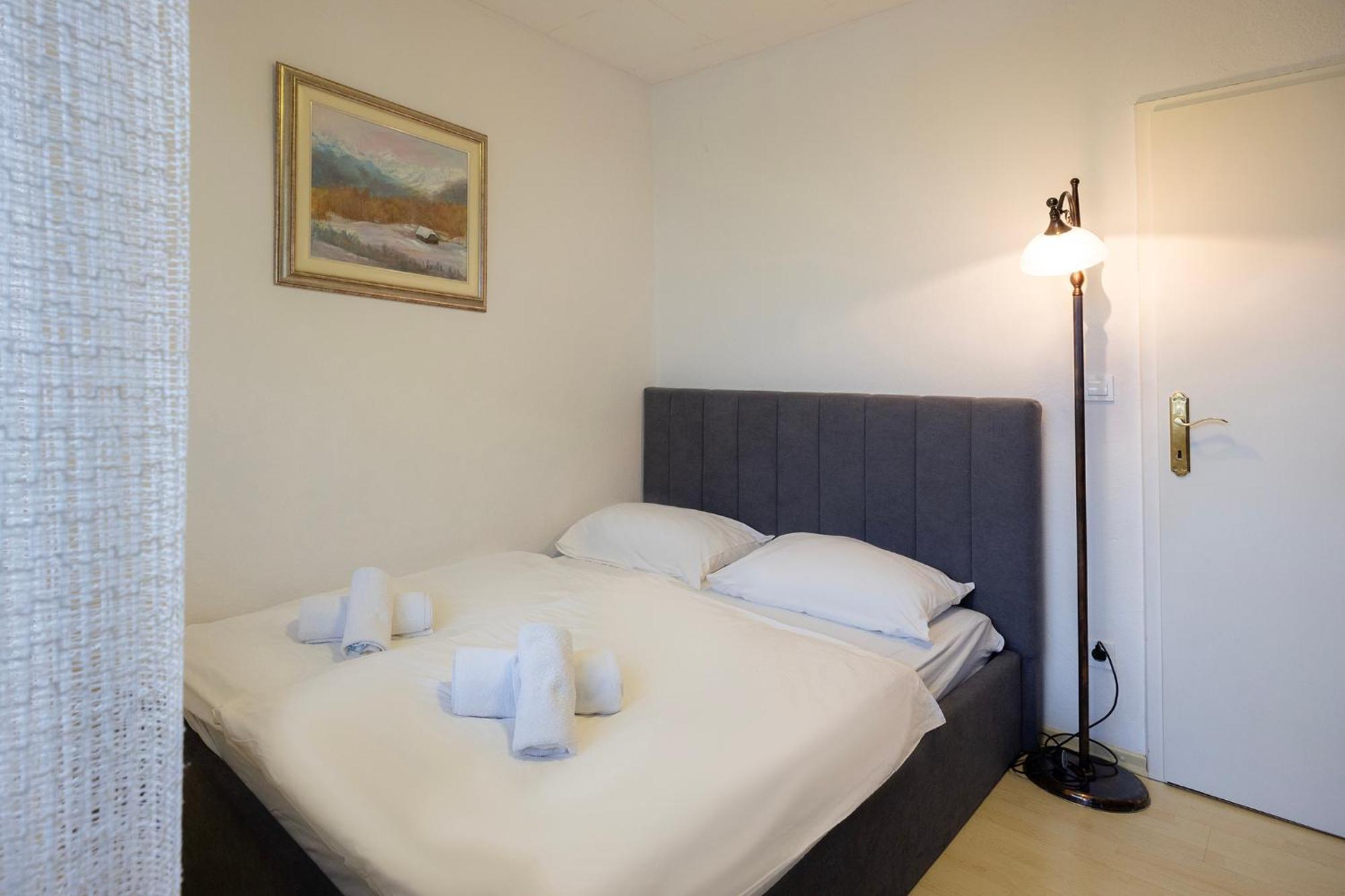 Papas Apartment Lesce  Ngoại thất bức ảnh